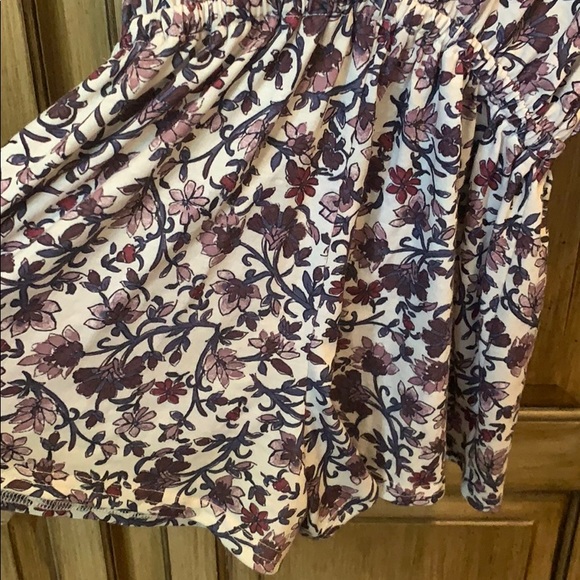 Patterned Romper - Picture 4 of 5